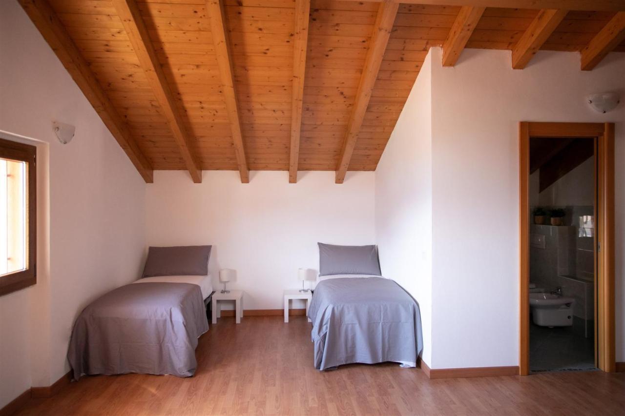 Iseolakerental - Appartamento Iris Solto Collina Luaran gambar